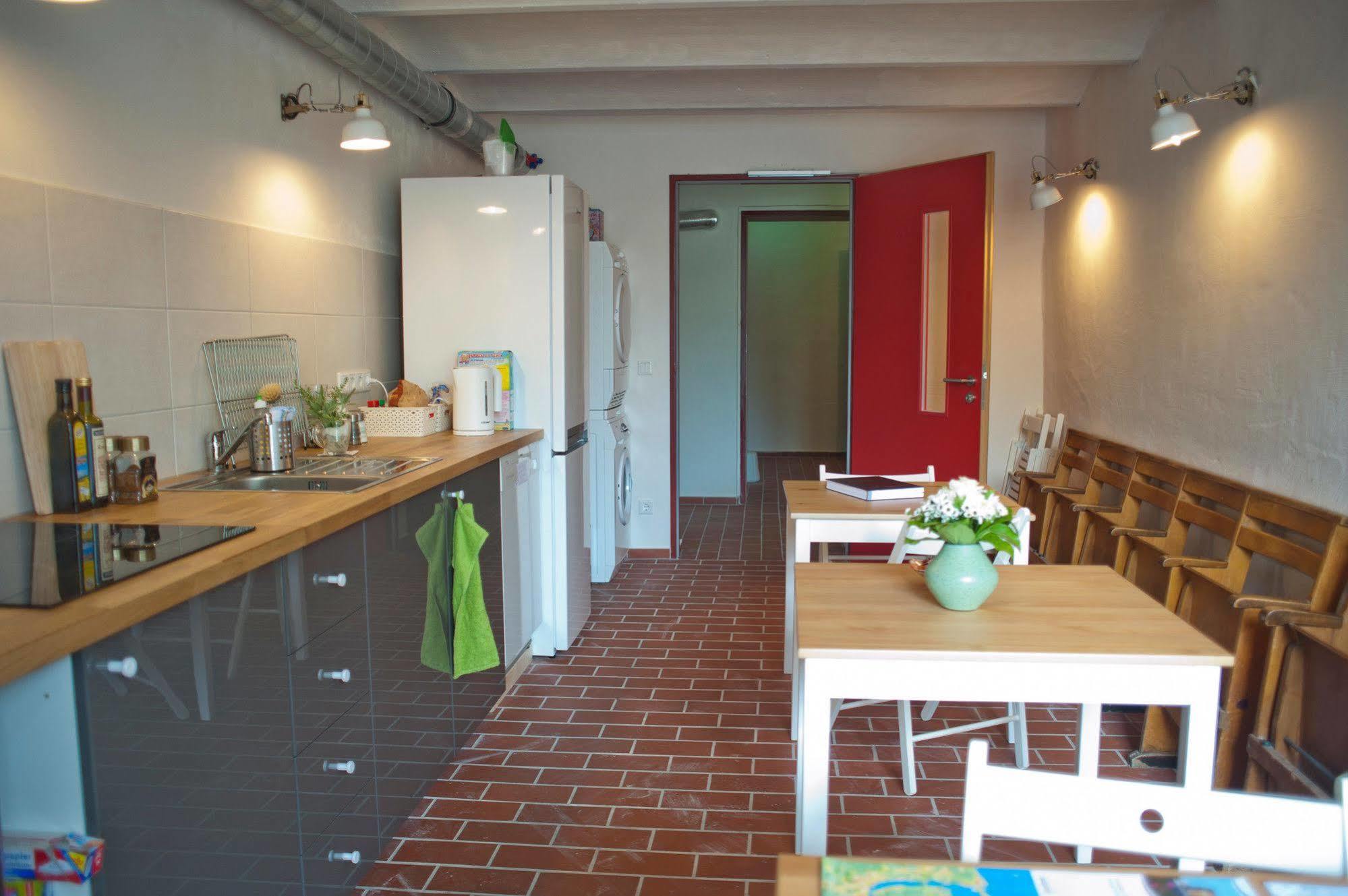 Subraum Hostel Rostock Extérieur photo